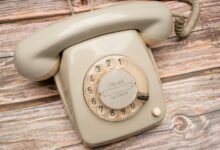 tracing uk mobile numbers